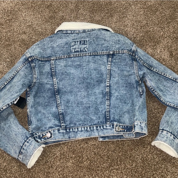 Jean jacket - Picture 4 of 4